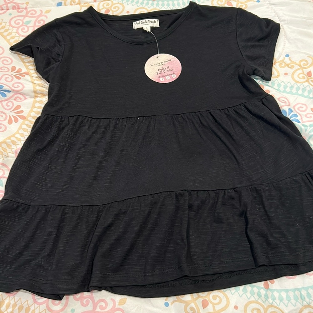 Girls black top